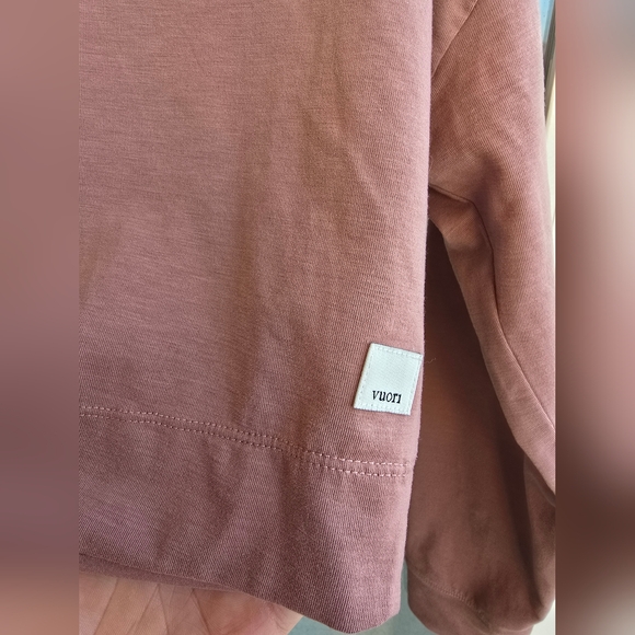 Vuori Women's Dusty Rose Button-Down Shirt - Picture 2 of 7